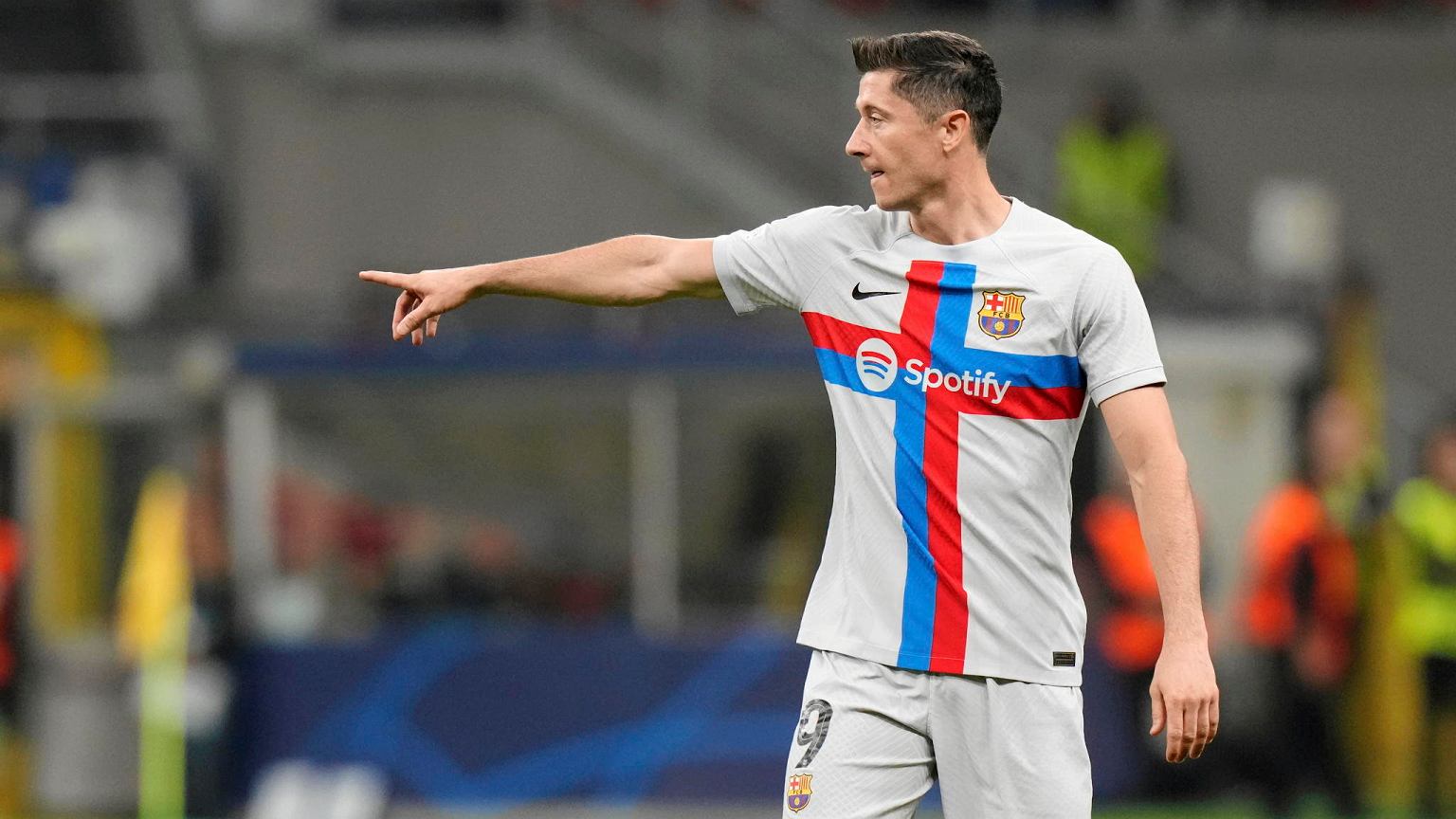 Lewandowski Kembalikan Kepercayaan Diri Untuk Menjadi Striker