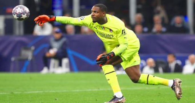 Rencana MU Untuk Barter Andrea Onana Dengan Mike Maignan