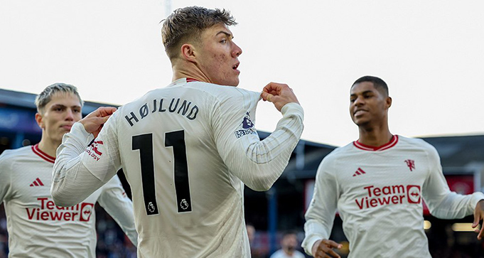 Peluang Rasmus Hojlund Tetap Bermain di Premier League