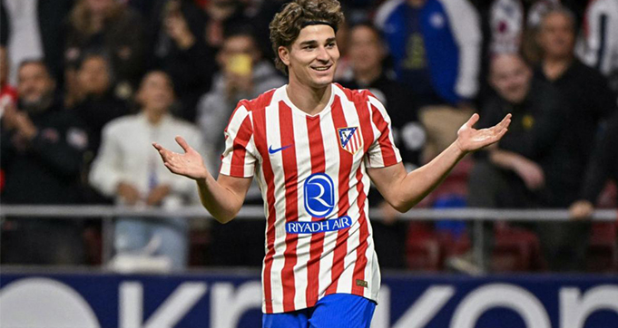Barcelona Ingin Julian Alvarez di Tengah Kendala Finansial