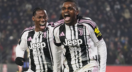Bek Juventus Masuk Incaran MU Pada Musim Panas